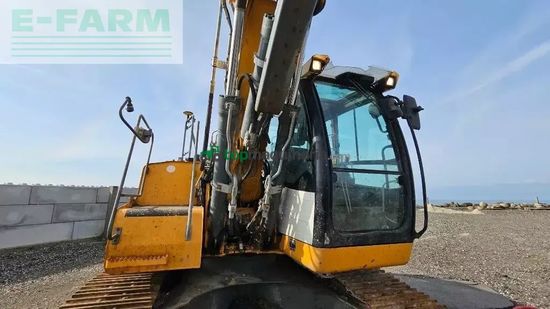 Excavadora - Liebherr - r 920 lc