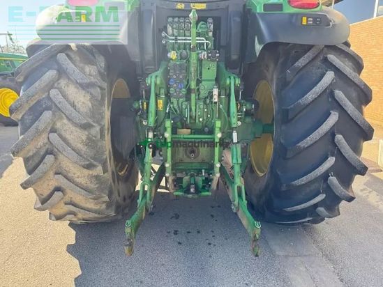 Tractor agrícola - John Deere - 6215r