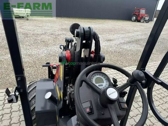 Minicargadora - Schaffer - 1622