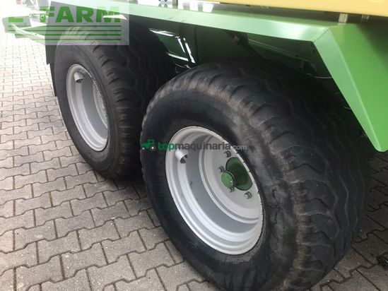 Empacadora gigant - Krone - comprima cv 150xc
