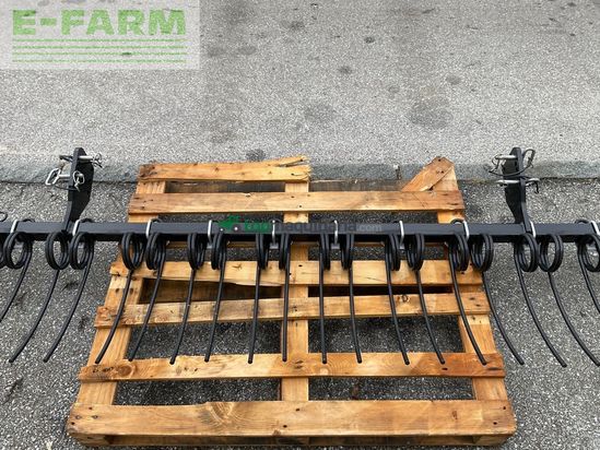 Cultivador - Pöttinger - Nachlaufstriegel 3 m