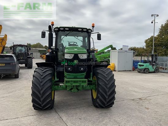 Tractor agrícola - John Deere - 6215r tractor (st24428)