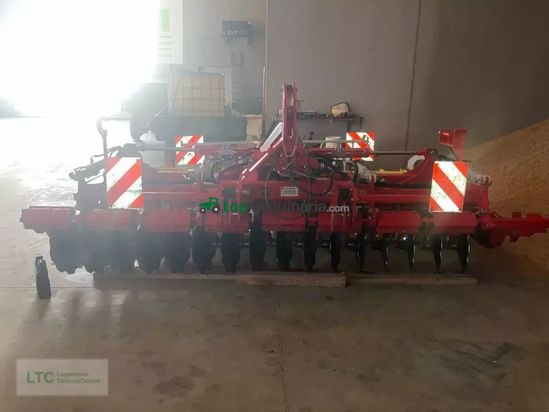 Grada rotativa - Pöttinger - terradisc 4001k