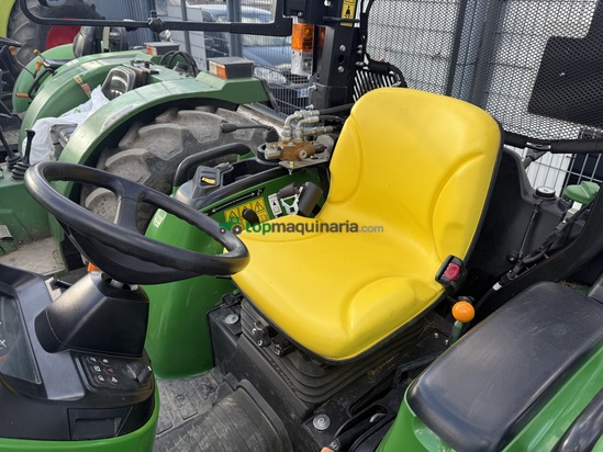 Mini tractor - John Deere - 3038E 