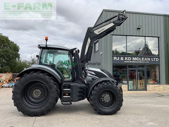 Tractor agrícola - Valtra - t254 versu unlimited tractor (st27246)