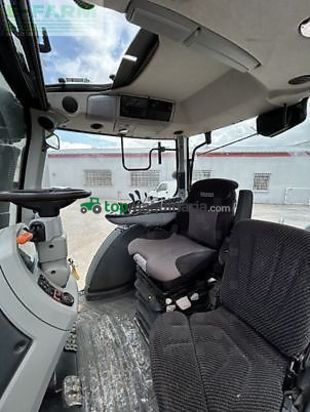 Tractor agrícola - Valtra - n134a