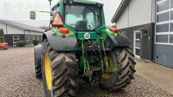 Tractor agrícola - John Deere - 6820 med frontlæsser