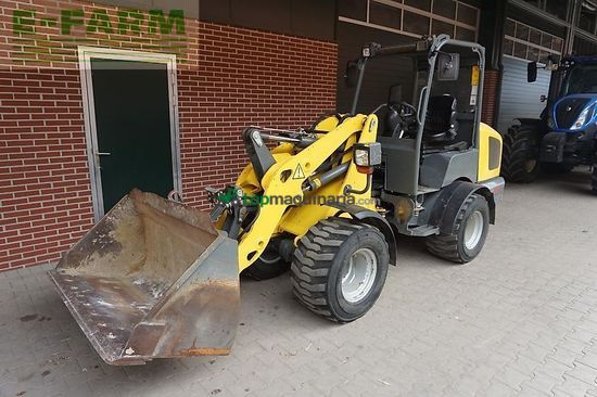 Minicargadora - Weidemann - wacker wl32