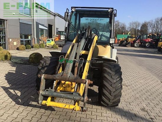 Minicargadora - kramer - 580 (40 km/h)