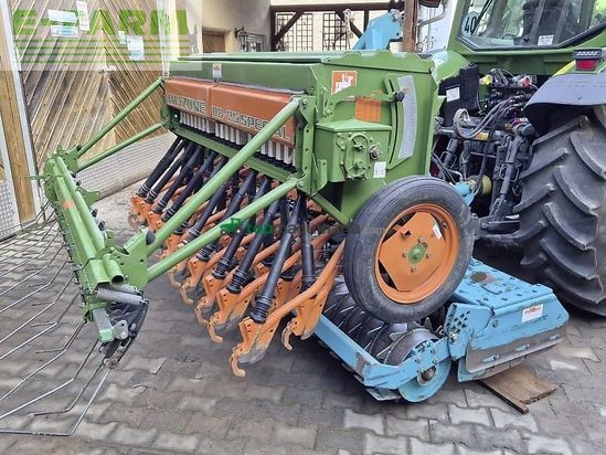 Sembradora - Amazone - drillkombi d8 25 + ke 25