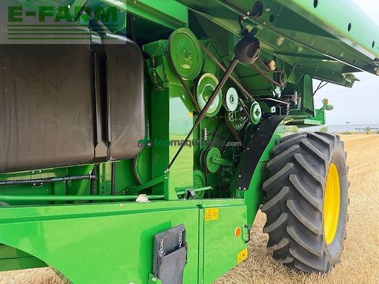 Cosechadora de Cereal - John Deere - w440