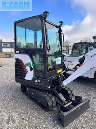Excavadora - Bobcat - e 19