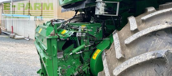 Cosechadora de Cereal - John Deere - 8300