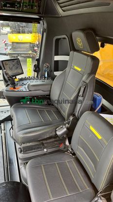 Cosechadora de Cereal - New Holland - cr 8.80 raupe intellisense