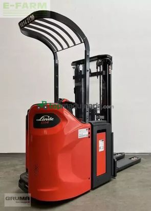 Elevadora - Linde - d 14 sp 1161-00