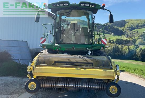 Cosechadora de Cereal - John Deere - 8400