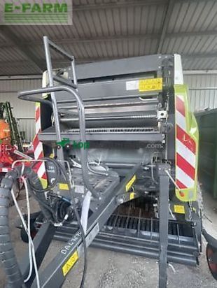 Empacadora gigant - Claas - variant 460 rc