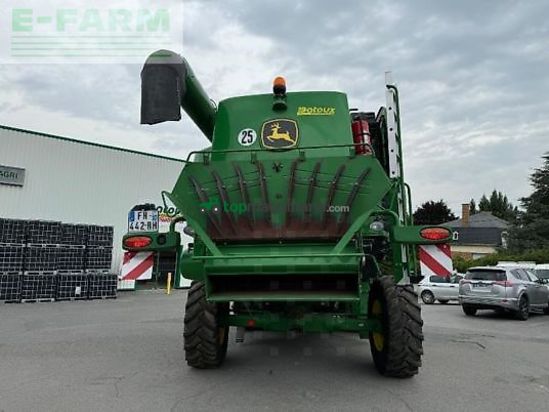 Cosechadora de Cereal - John Deere - w540