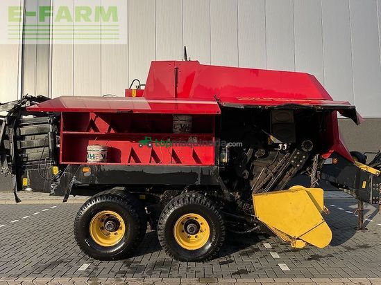 Empacadora gigant - New Holland - bb960