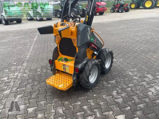 Excavadora - Giant - skid steer gs 900
