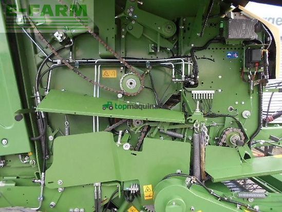 Empacadora gigant - Krone - rundballenpresse comprima v180xc
