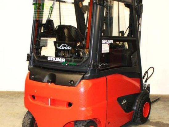 Elevadora - Linde - e 18 ph evo 386-02