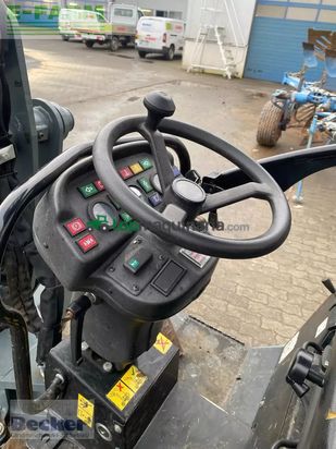 Minicargadora - Giant - g 2200