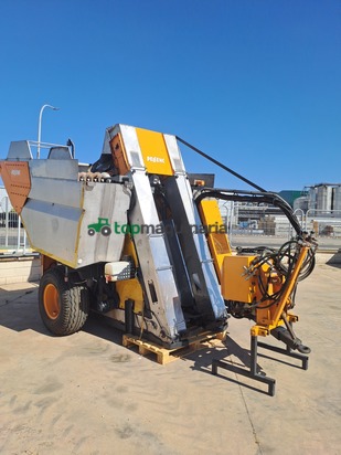 VENDIMIADORA USADA ARRASTRADA PELLENC  3050