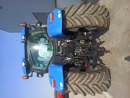 Tractor agrícola - New Holland - T7.210 AUTOCCOMAND