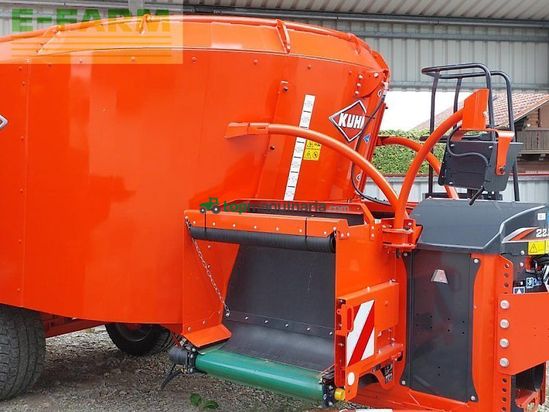 Remolqu esparcidor - Kuhn - profile 22.2 cl