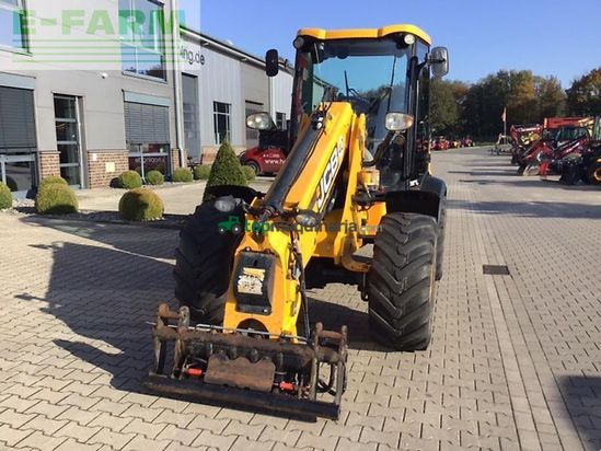 Telescopica - JCB - tm220