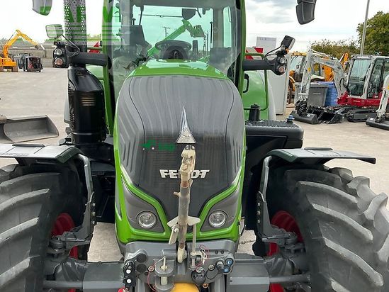 Tractor agrícola - Fendt - 720 profi plus tractor (st27592)