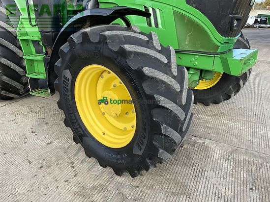 Tractor agrícola - John Deere - 6215r tractor (st24593)