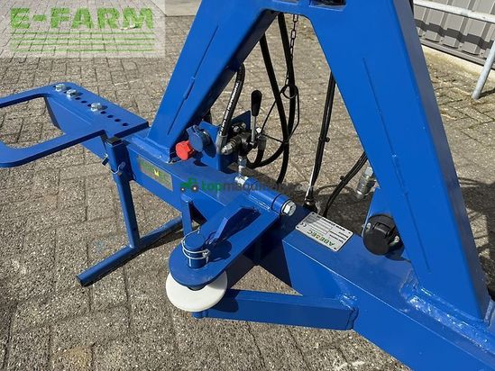 Riego -  - haspel uittrekbok met hydrauliek