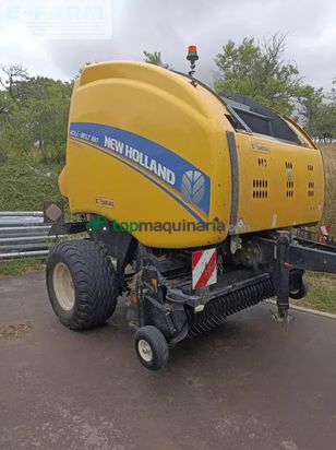 Empacadora gigant - New Holland - rolt belt 180 superfeed