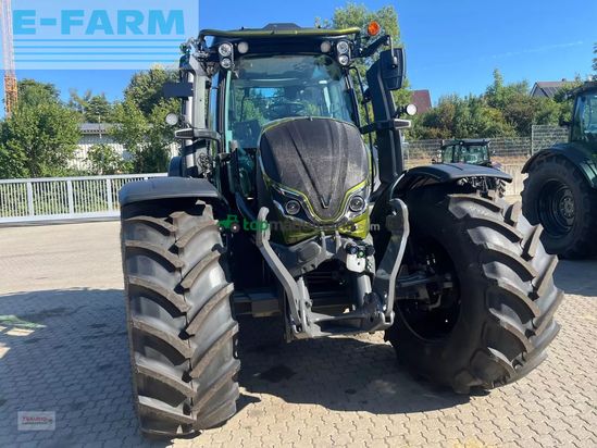 Tractor agrícola - Valtra - n175 d forst m. rüfa / forstkabine