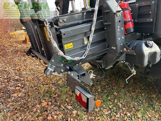 Empacadora gigant - Claas - quadrant 5200 fc tandem
