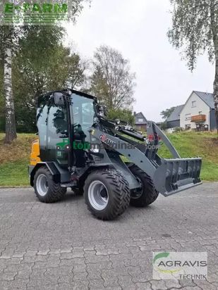 Minicargadora - Giant - g2300 hd