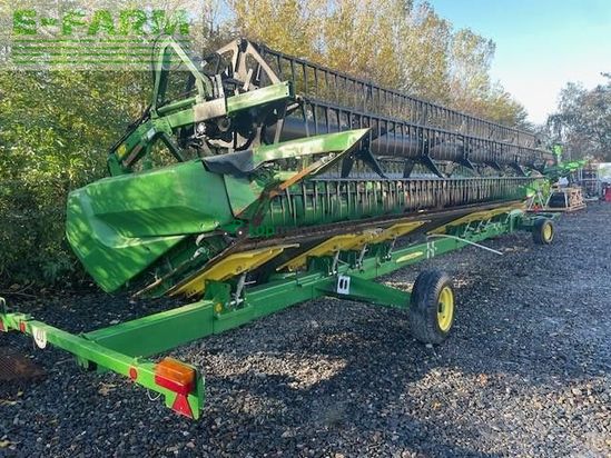 Cosechadora de Cereal - John Deere - T6701 4WD