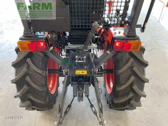 Tractor agrícola - Kubota - b1-241 b1241 allrad