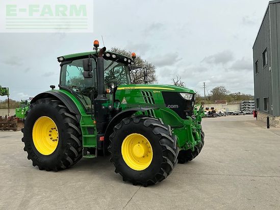 Tractor agrícola - John Deere - 6215r premium edition tractor (st26314)