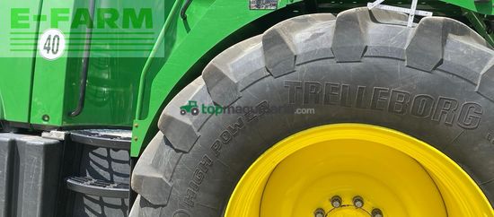 Cosechadora de Cereal - John Deere - 8300