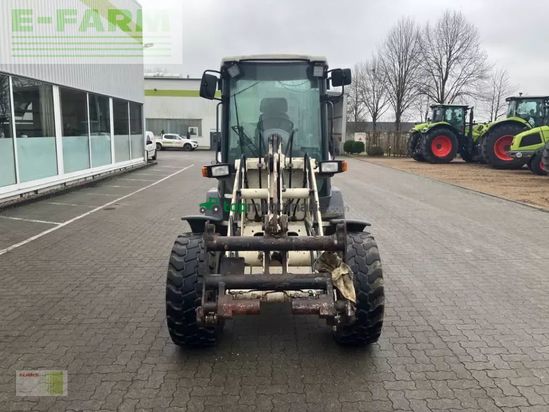 Minicargadora - Schaeff - skl 824