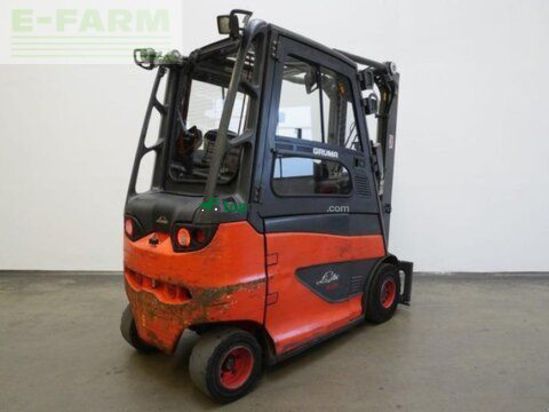Elevadora - Linde - e 25/600 h 387