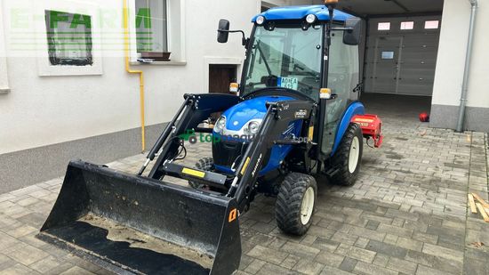 Tractor agrícola - New Holland - Boomer 25