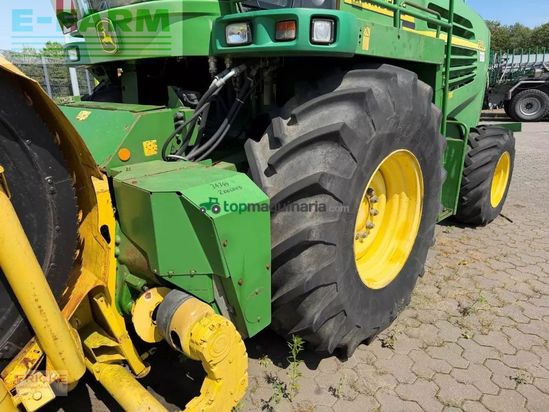 Cosechadora de Cereal - John Deere - 7300