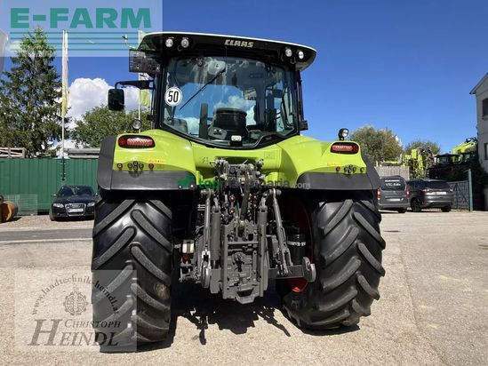 Tractor agrícola - Claas - arion 640 cmatic