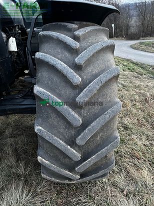 Tractor agrícola - New Holland - T 7030 Auto Commabd