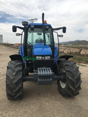 Tractor agrícola - New Holland - TS100