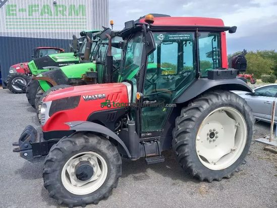 Tractor agrícola - Valtra - a 73 compact